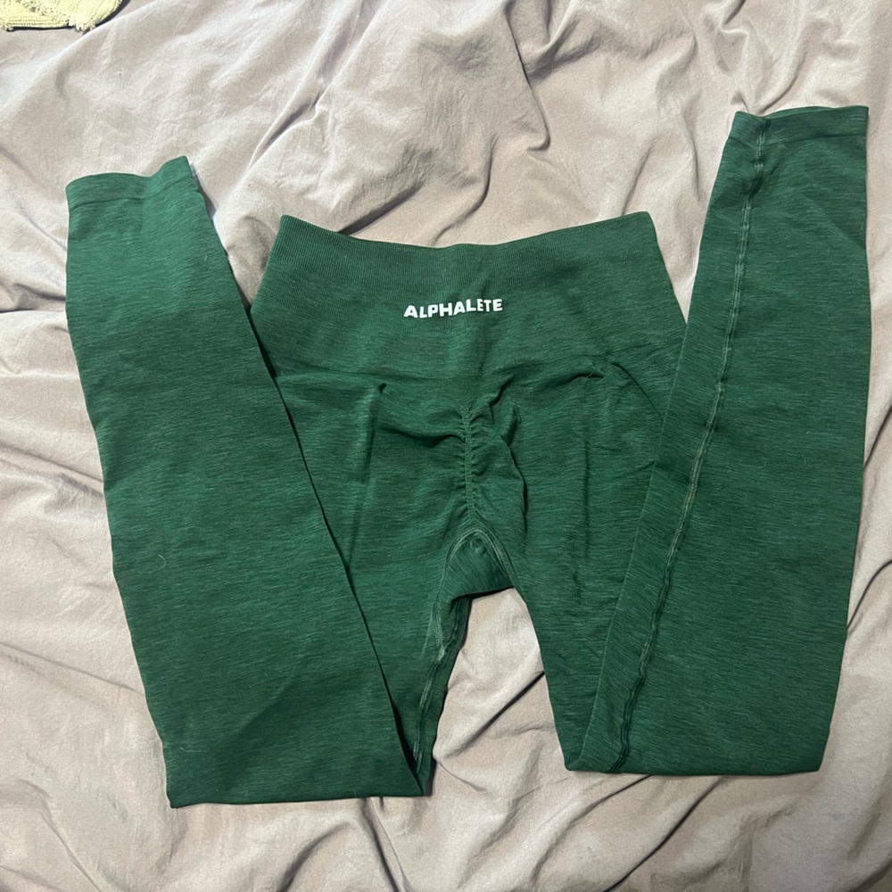 Alphalete Amplify